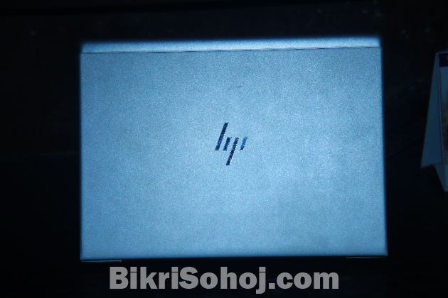 HP elitebook 830 G6.  Ram 16gb,Ssd 512gb